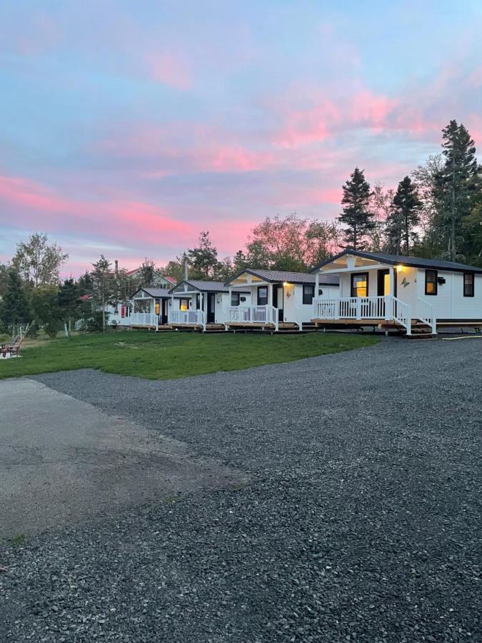 Les Chalets De La Colline Inc Baie-Sainte-Catherine Zewnętrze zdjęcie
